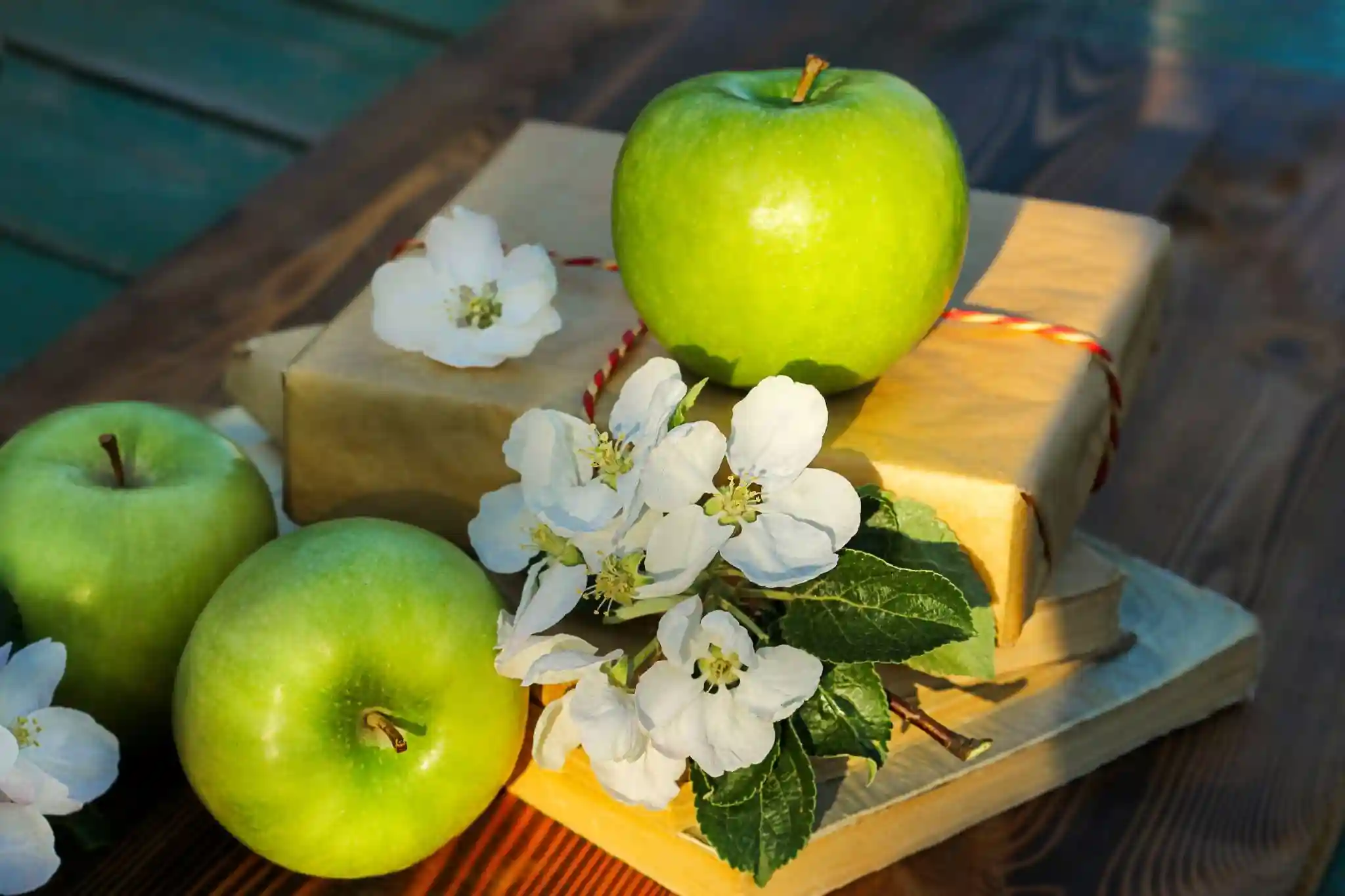 Fruits vs Gifts of the Spirit: Key Differences Explained